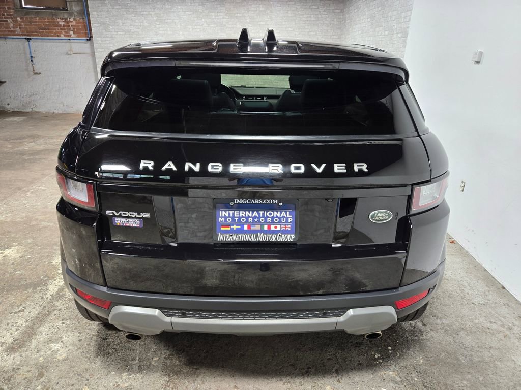 Used 2018 Land Rover Range Rover Evoque SE Premium AWD/4WD image 48