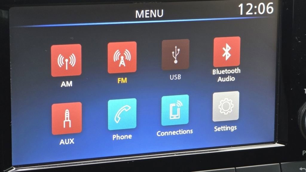 Used 2021 Nissan Sentra S w/ Trunk Package image 27