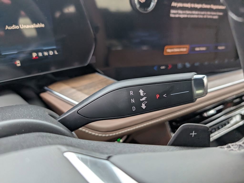 New 2026 Chevrolet Suburban High Country image 22