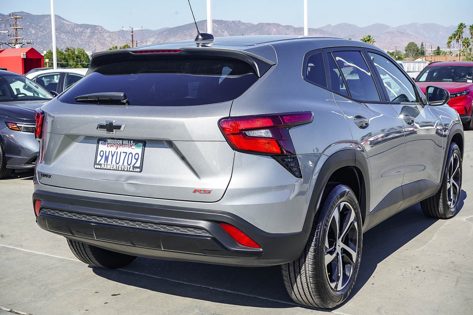Used 2026 Chevrolet Trax RS FWD image 7