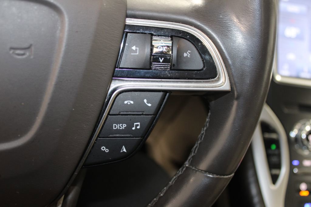 Used 2020 Lincoln Nautilus Reserve w/ Equipment Group 201A image 24