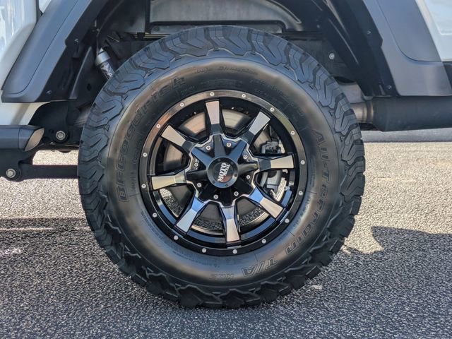 Used 2020 Jeep Gladiator Sport w/ Quick Order Package 24S image 12