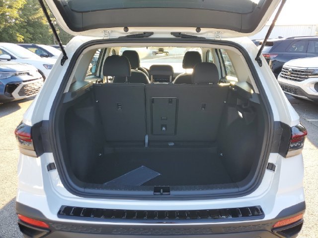 New 2027 Volkswagen Taos S FWD image 14