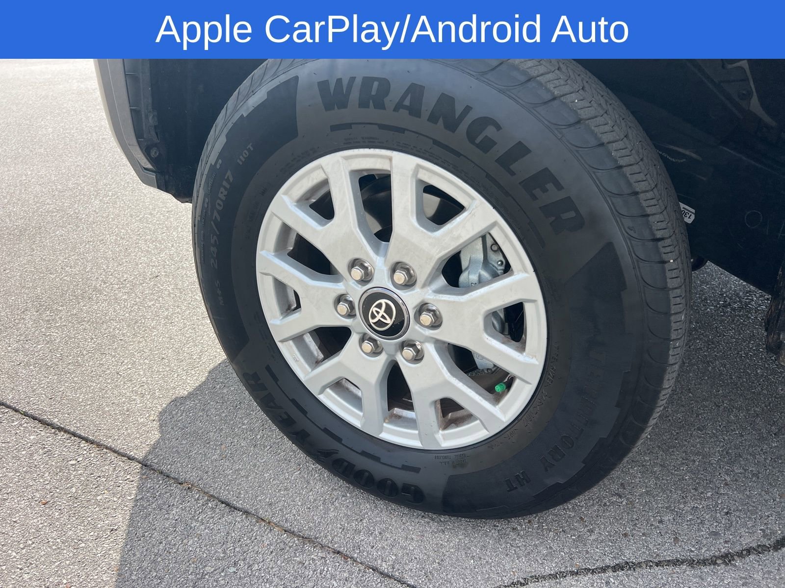 Used 2025 Toyota Tacoma SR5 image 10