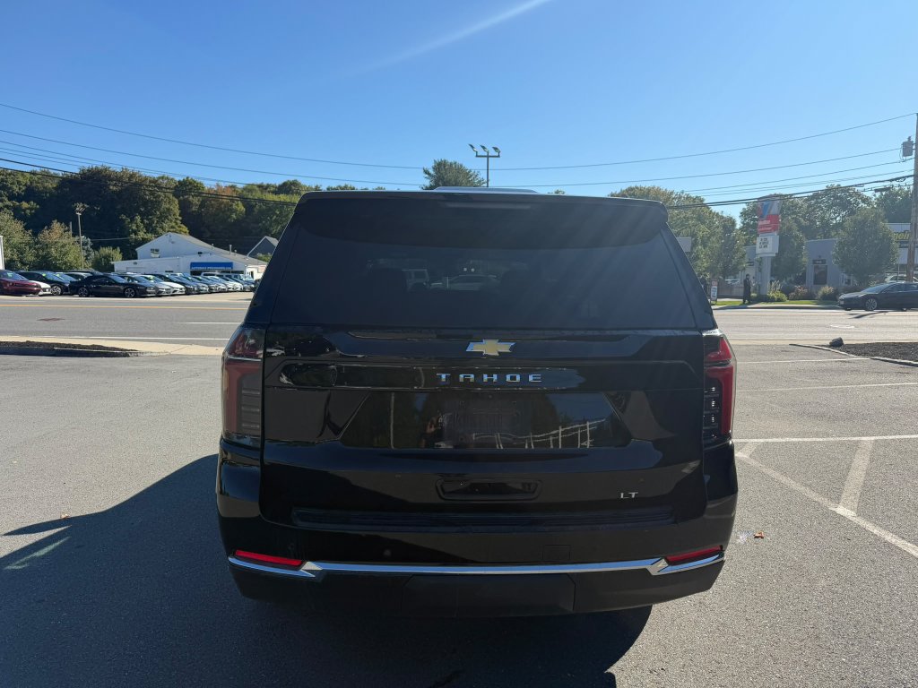 Used 2025 Chevrolet Tahoe LT AWD/4WD image 3