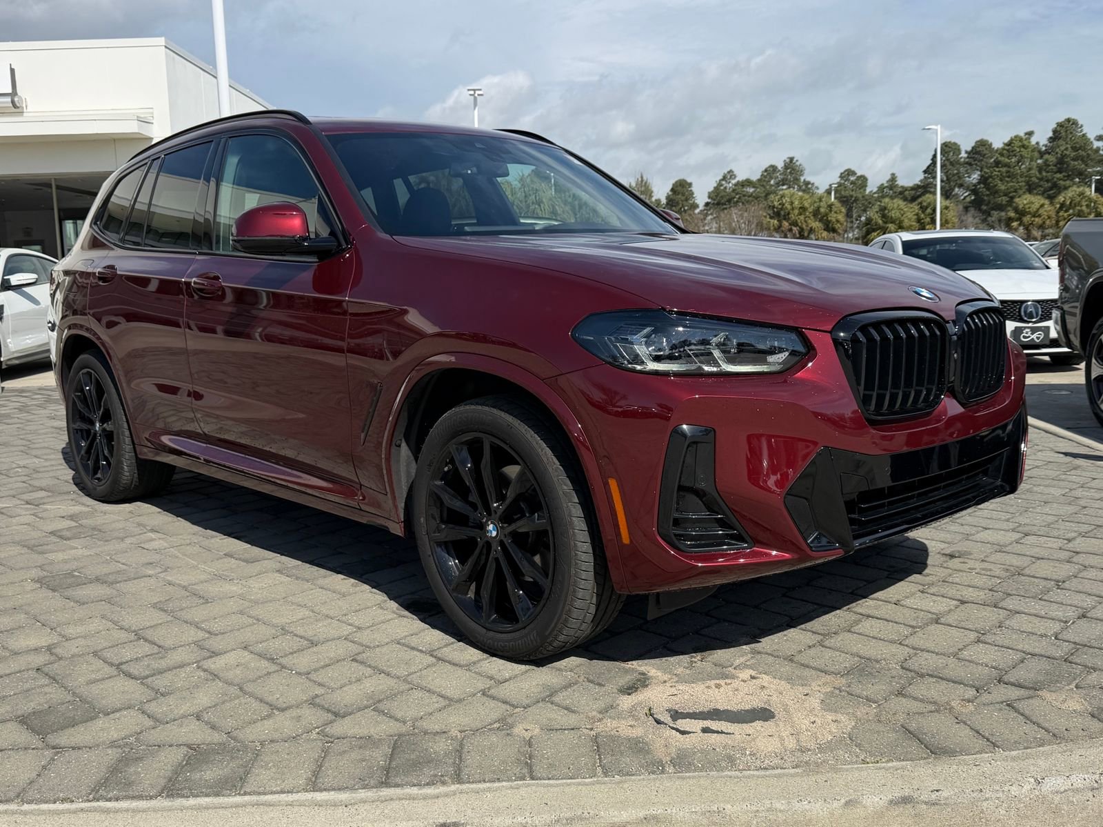 Used 2024 BMW X3 xDrive30i w/ Premium Package image 7