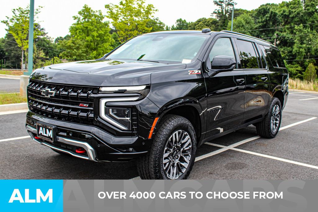 Used 2025 Chevrolet Suburban Z71 AWD/4WD image 3