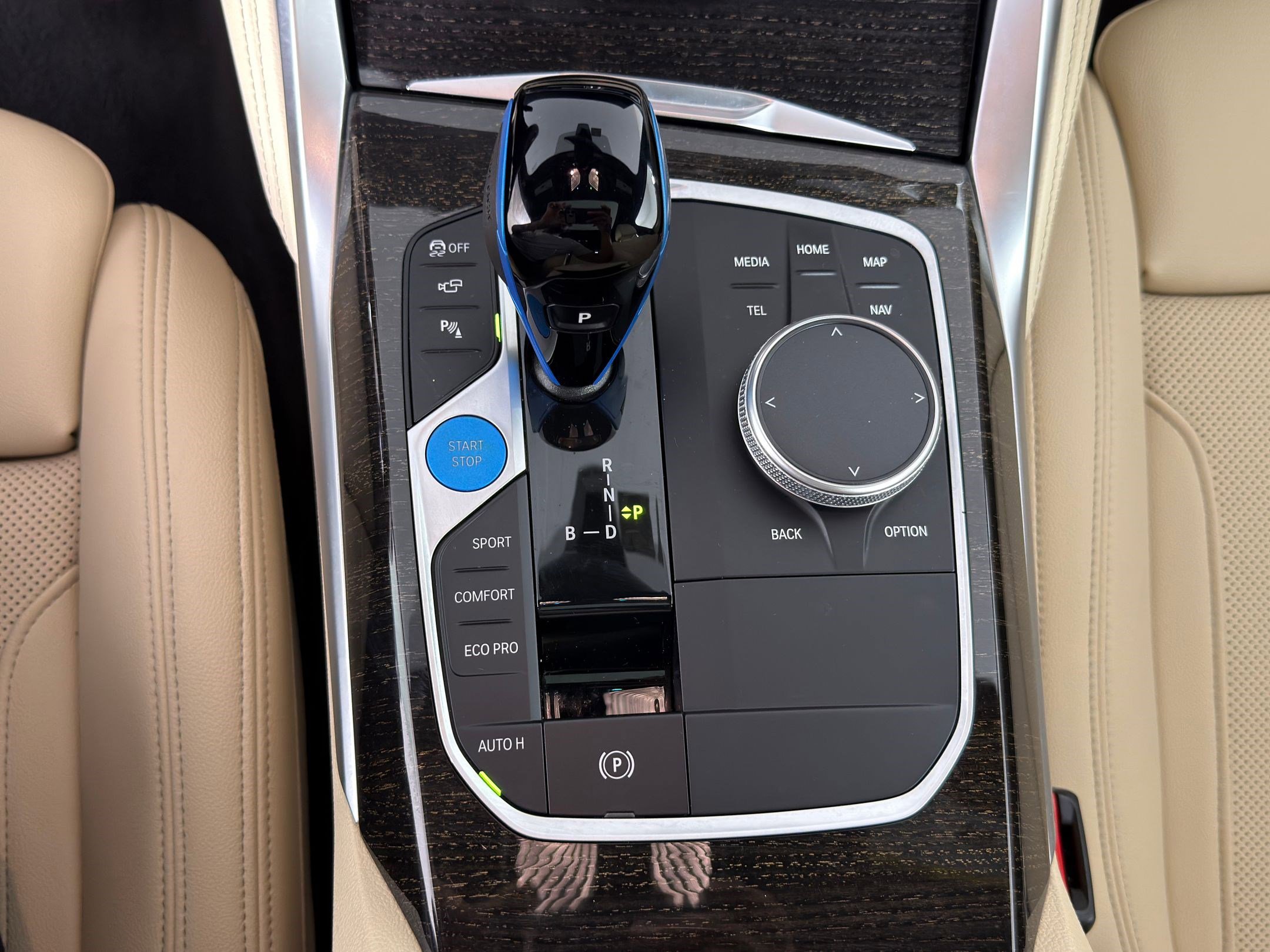 Certified 2023 BMW i4 M50 w/ Premium Package image 16