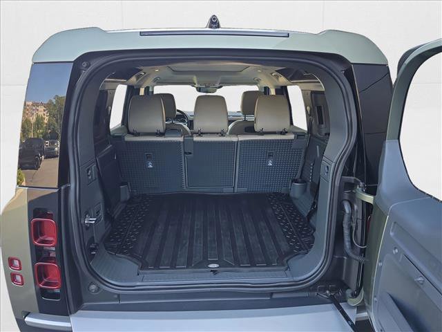 Certified 2022 Land Rover Defender 110 S image 9