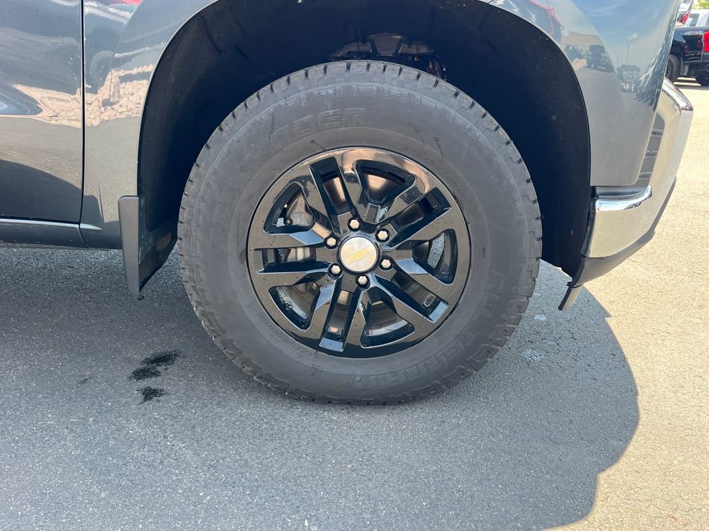 Used 2020 Chevrolet Silverado 1500 LT w/ All-Star Edition AWD/4WD image 18