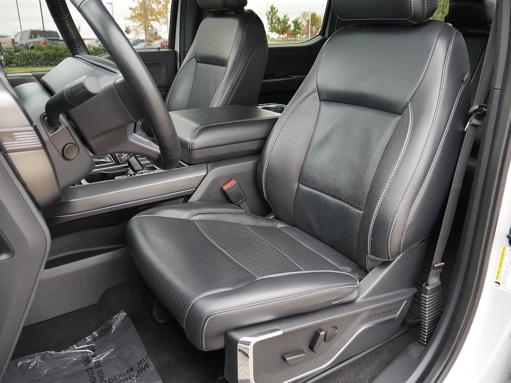 Used 2024 Ford F150 Lariat AWD/4WD image 15