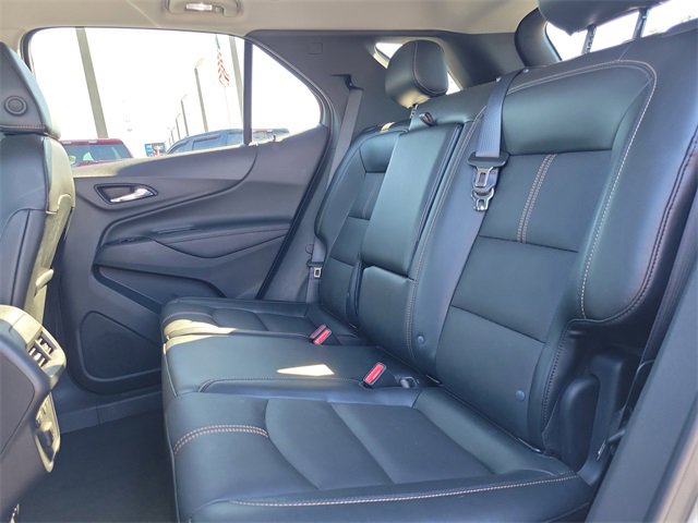 Used 2023 Chevrolet Equinox Premier image 11