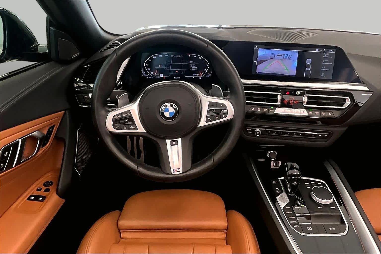 Used 2022 BMW Z4 M40i w/ Premium Package RWD image 5