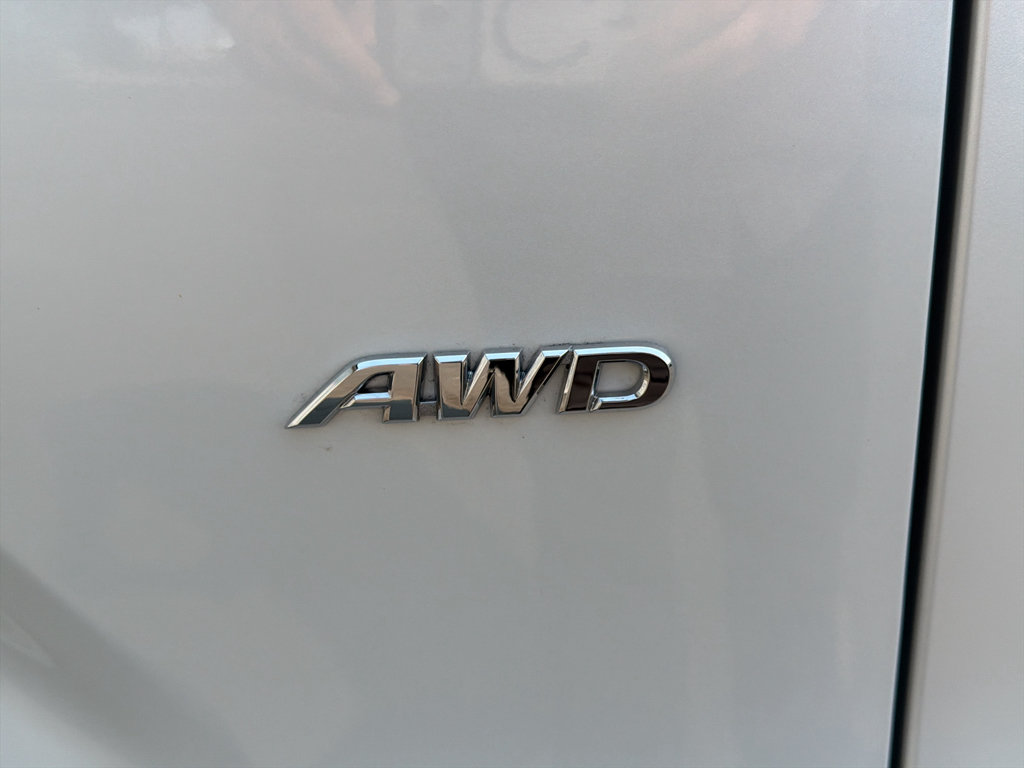Used 2026 Toyota Corolla Cross L AWD/4WD image 10