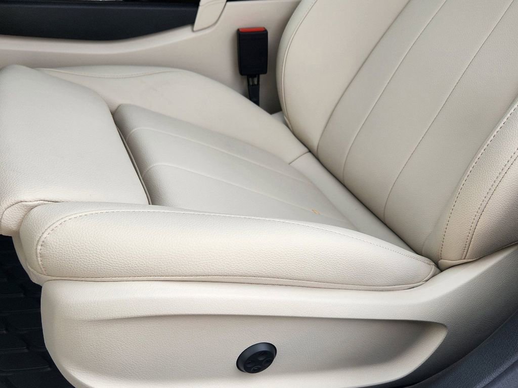 New 2025 Mercedes-Benz CLA 250 4MATIC image 9