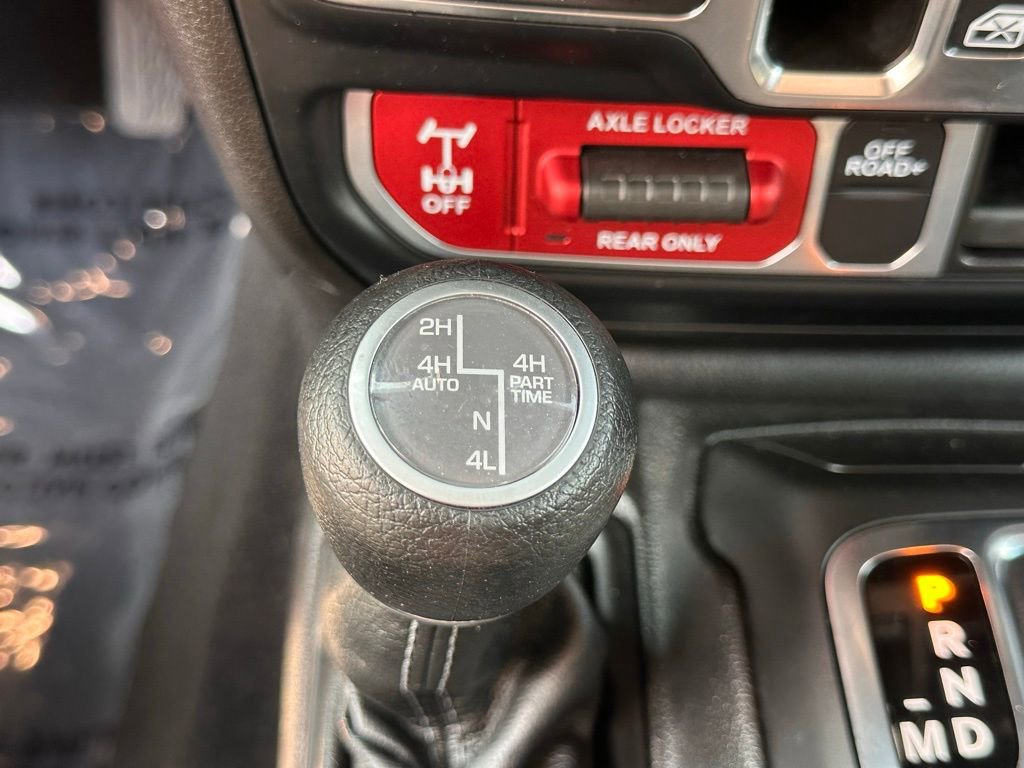 Used 2024 Jeep Wrangler Unlimited image 6