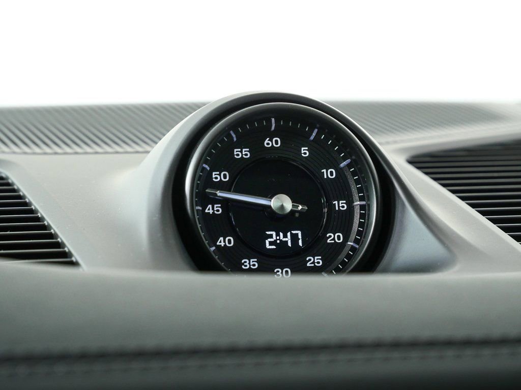 New 2026 Porsche Cayenne S image 18