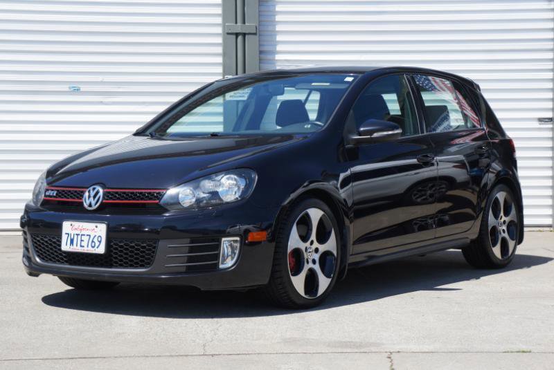 Used 2011 Volkswagen Golf 4-Door image 28
