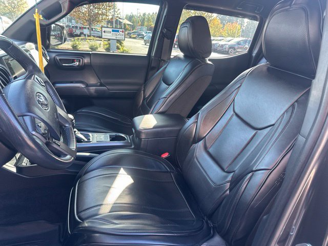 Certified 2018 Toyota Tacoma TRD Sport w/ Technology Package AWD/4WD image 8