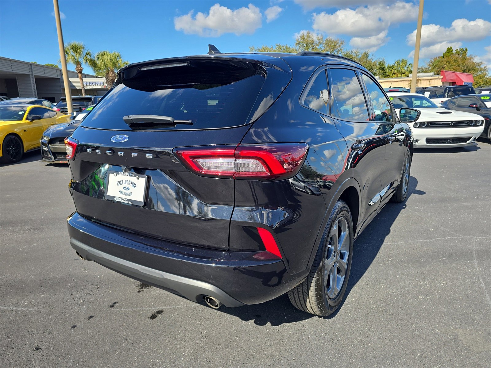 Certified 2024 Ford Escape ST-Line image 4