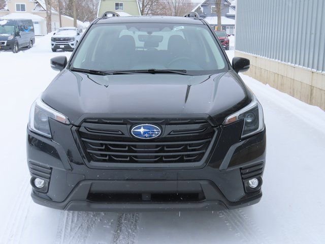 Used 2024 Subaru Forester Limited image 15