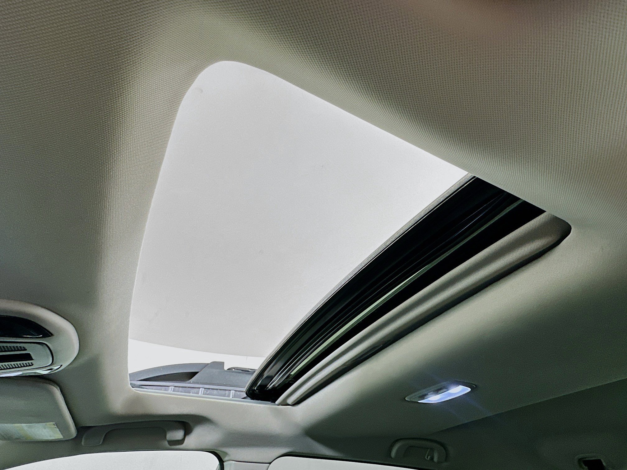 Used 2025 Subaru Outback Premium AWD/4WD image 25