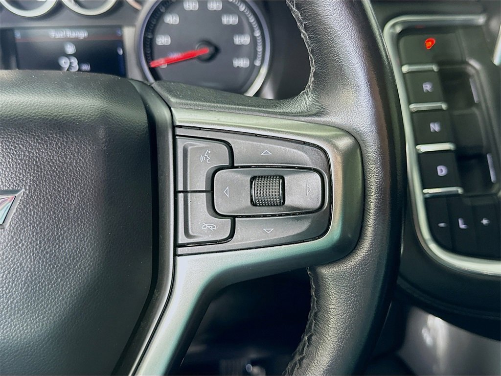 Used 2021 Chevrolet Suburban LT image 25