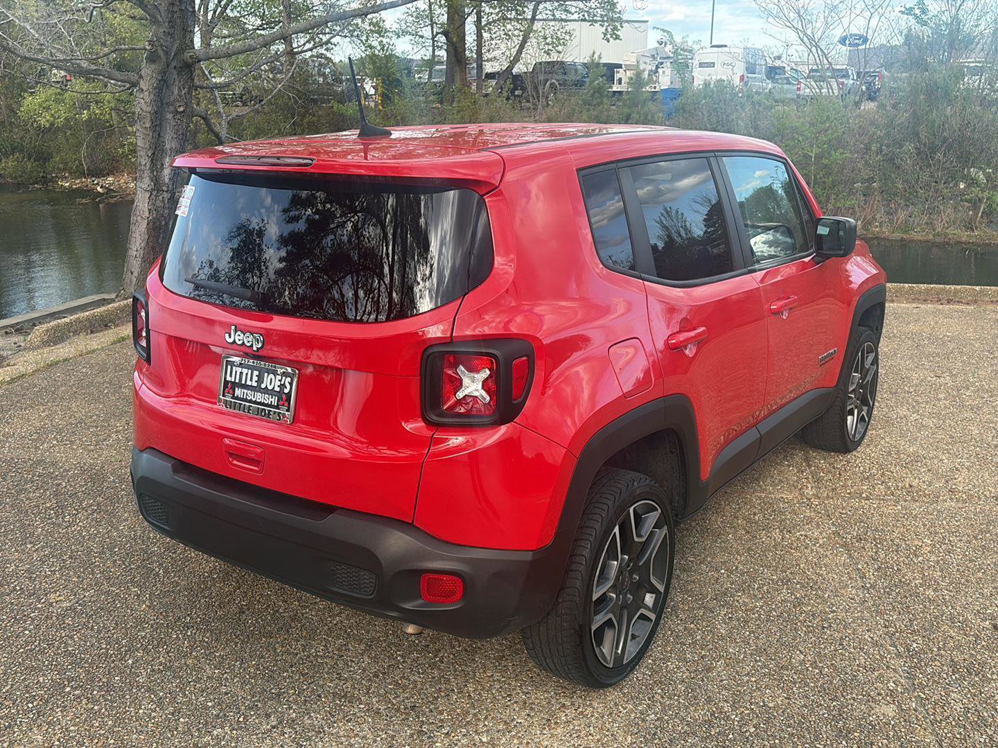 Used 2021 Jeep Renegade Sport FWD image 5