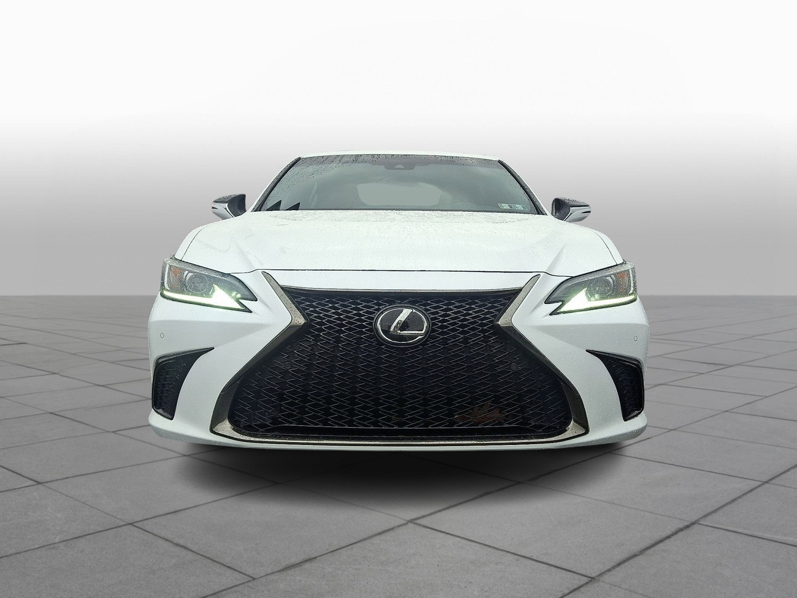 Used 2020 Lexus ES 350 F Sport image 2
