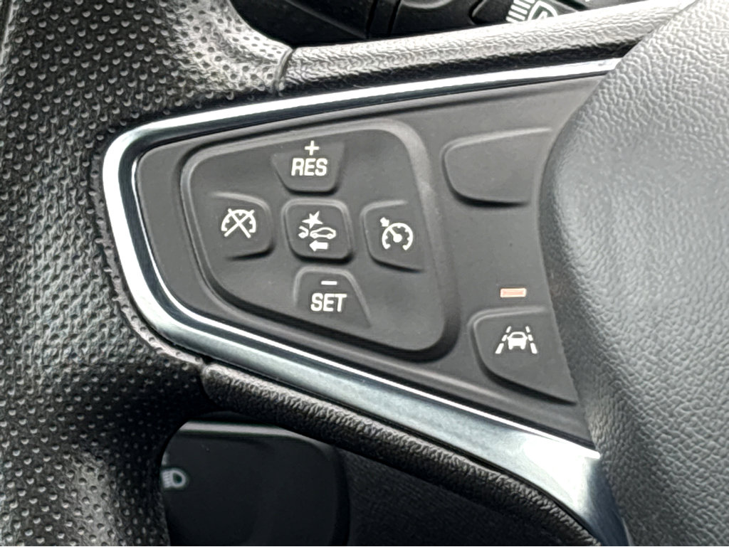 Used 2024 Chevrolet Malibu LT FWD image 13