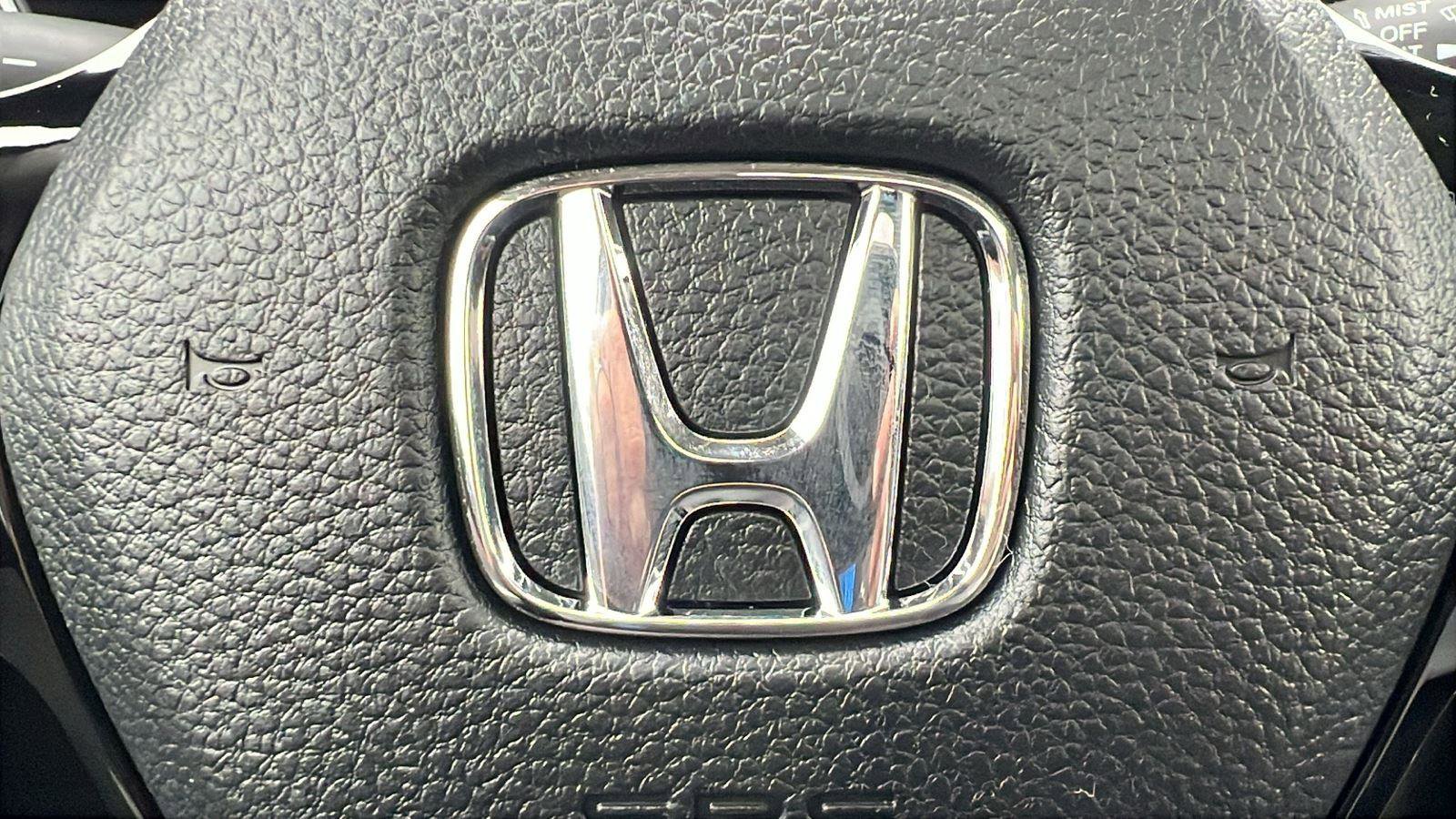 New 2025 Honda Pilot Touring image 34