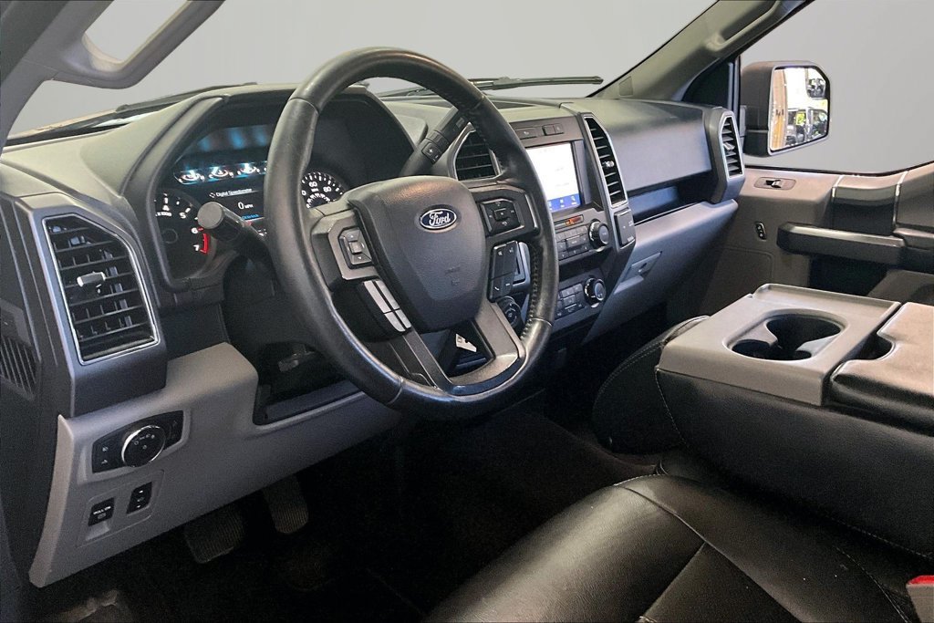 Used 2020 Ford F150 XLT w/ Equipment Group 302A Luxury AWD/4WD image 17