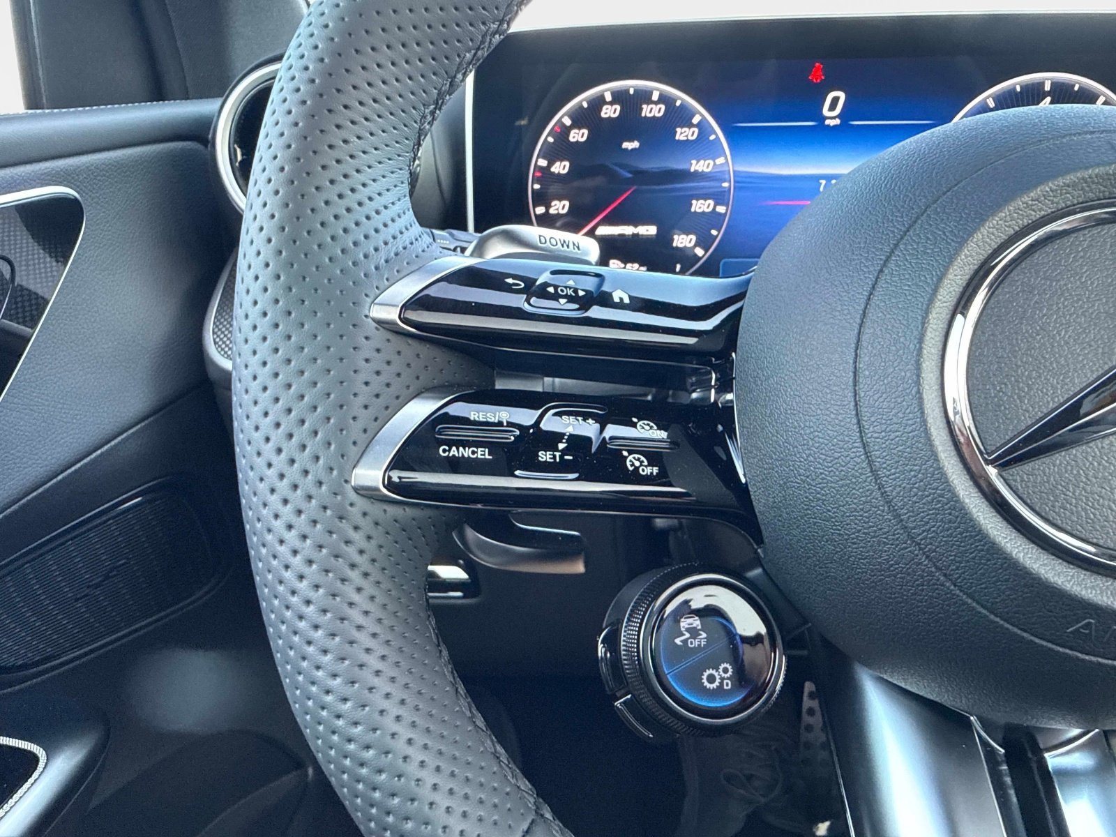 New 2026 Mercedes-Benz GLC 43 AMG 4MATIC image 29