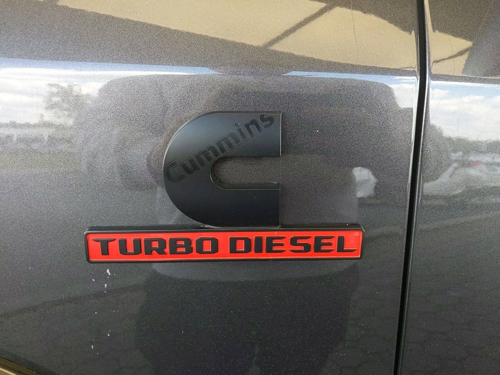 Used 2022 RAM 3500 Limited AWD/4WD image 14