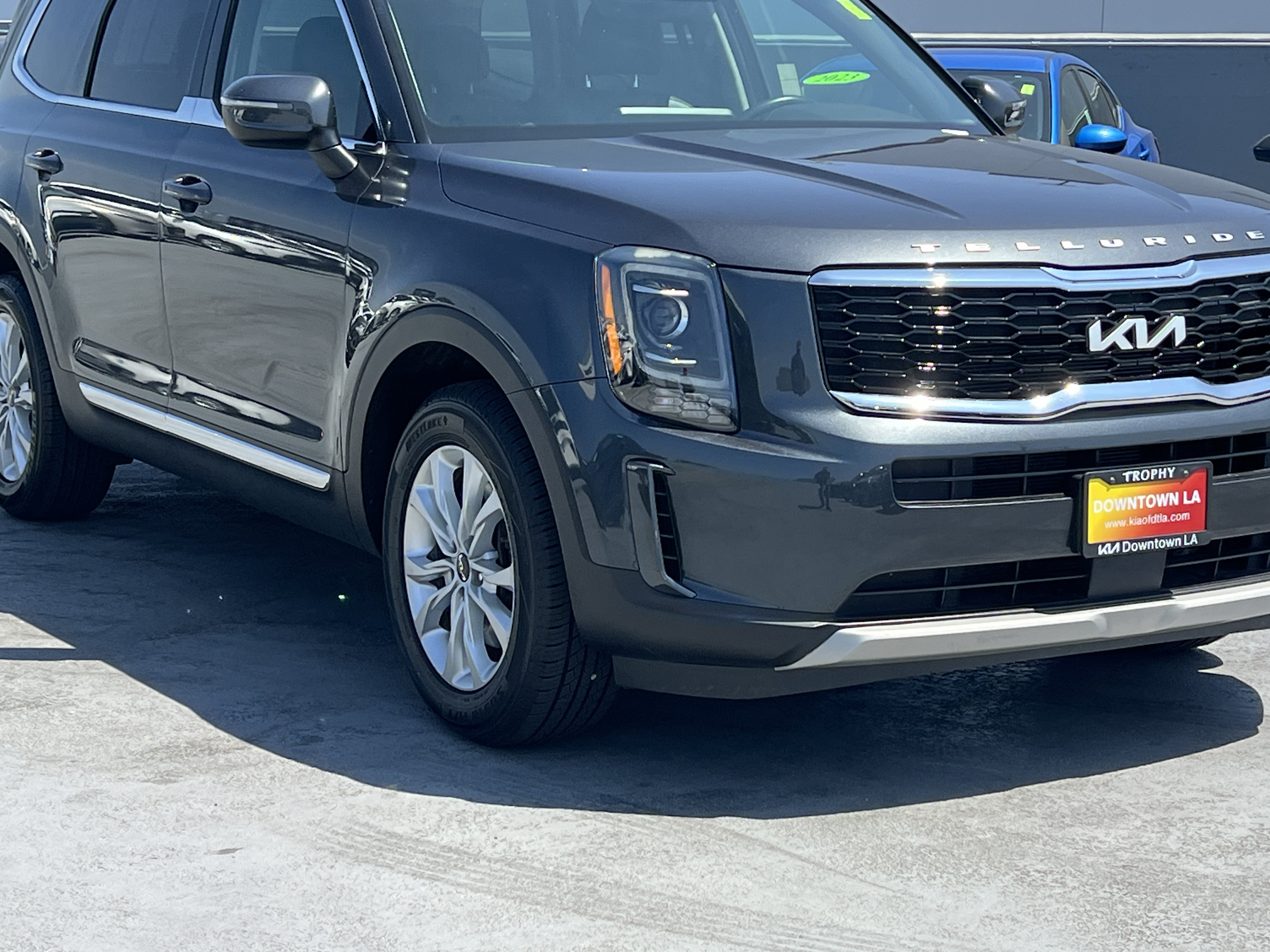 Certified 2022 Kia Telluride LX FWD image 11
