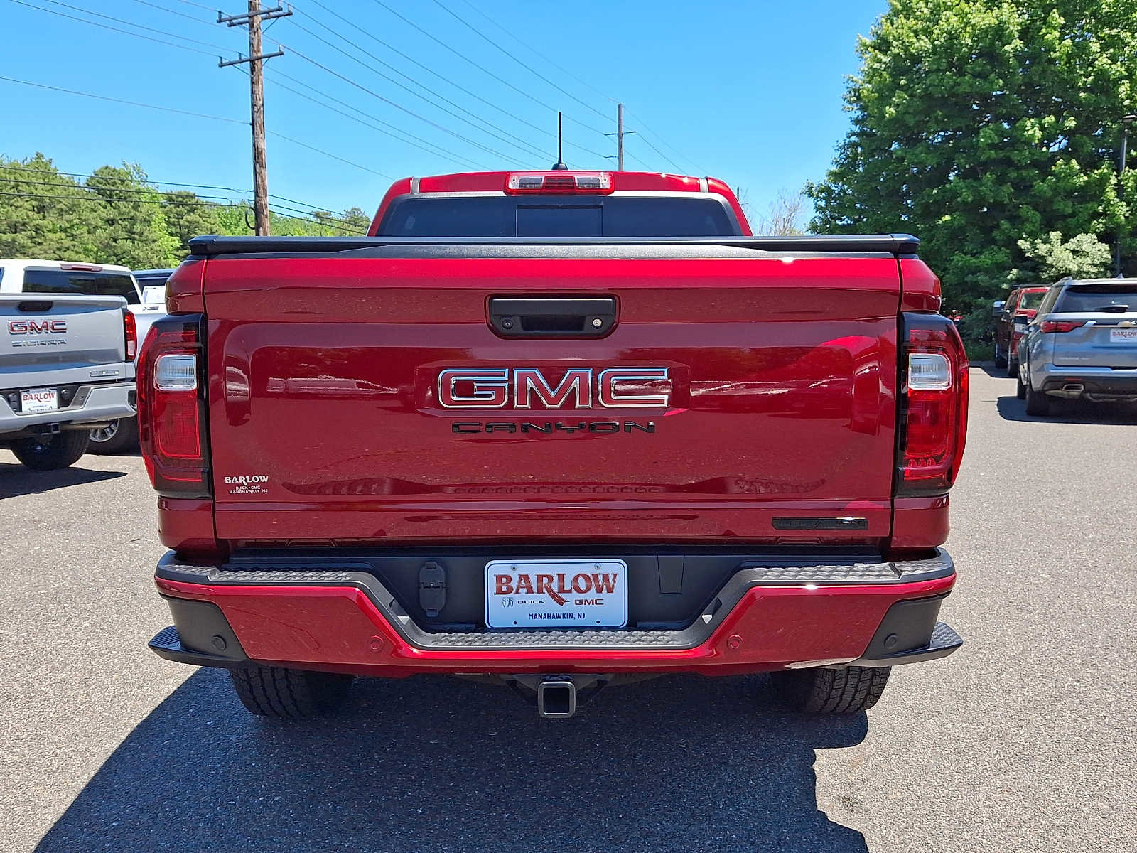 Used 2024 GMC Canyon Elevation w/ Elevation Premium Package AWD/4WD image 5