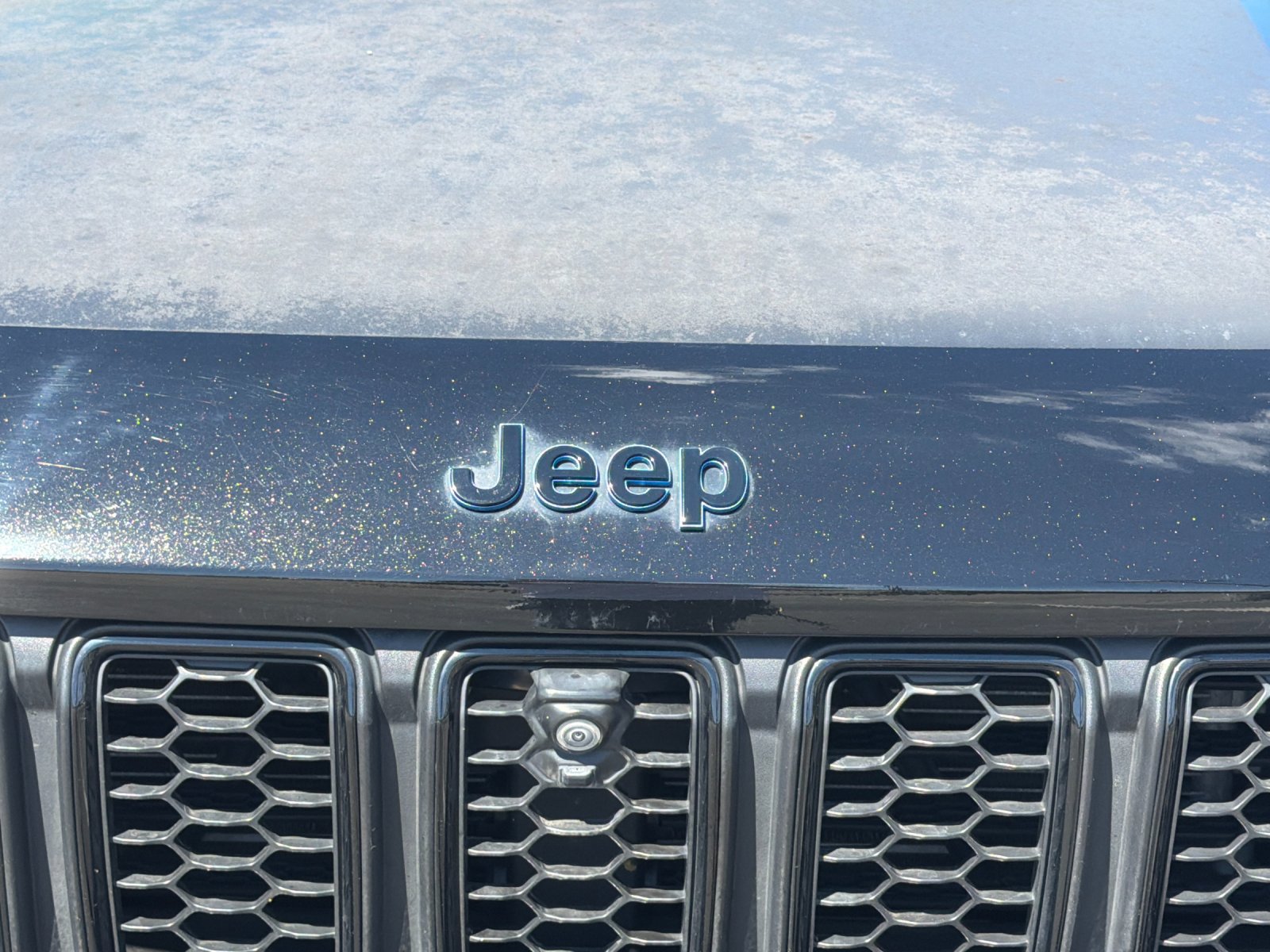 Used 2023 Jeep Grand Cherokee Trailhawk w/ Advanced Protech Group II AWD/4WD image 41