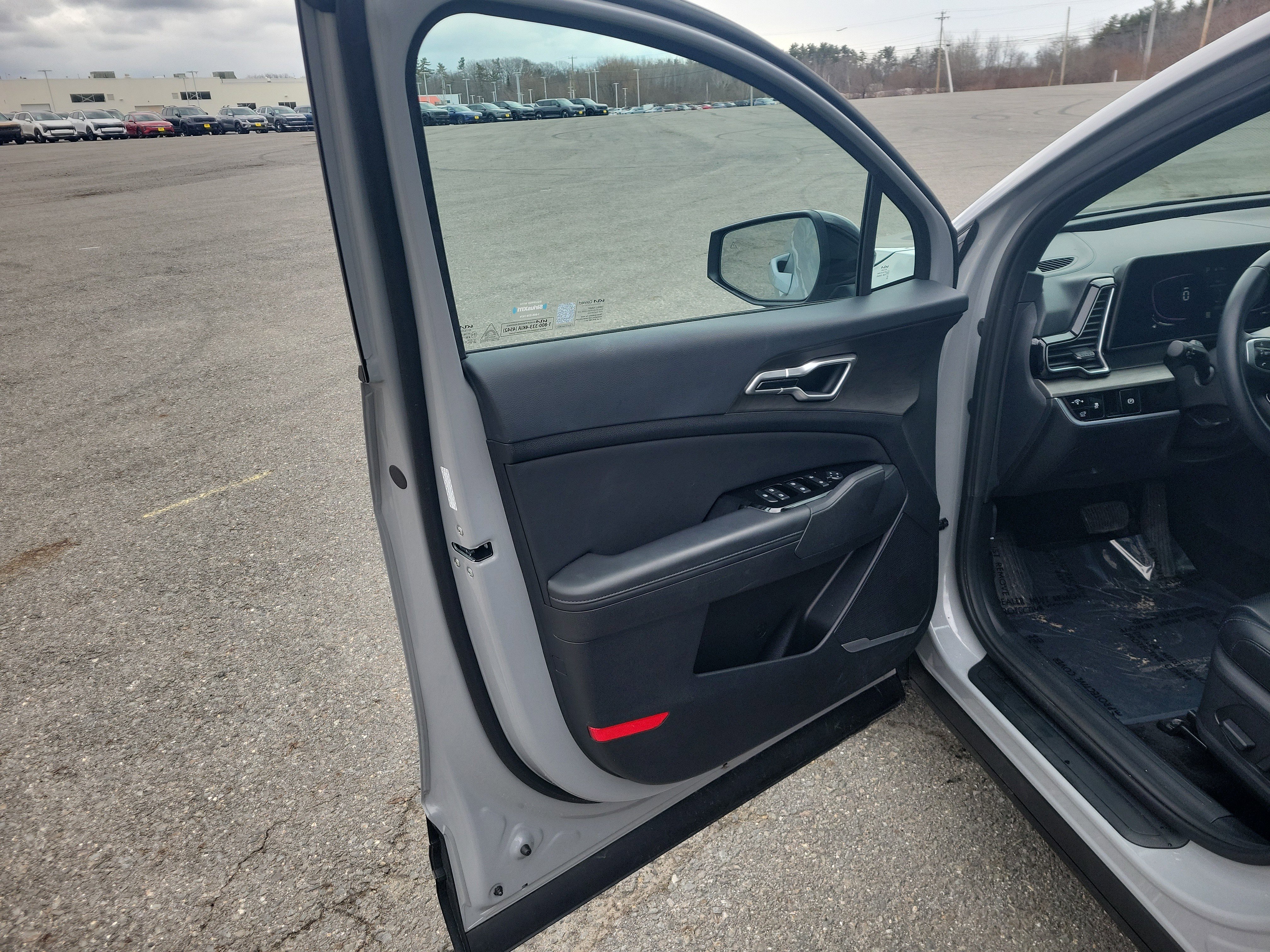 Used 2024 Kia Sportage X-Line w/ X-Line Premium Package image 15