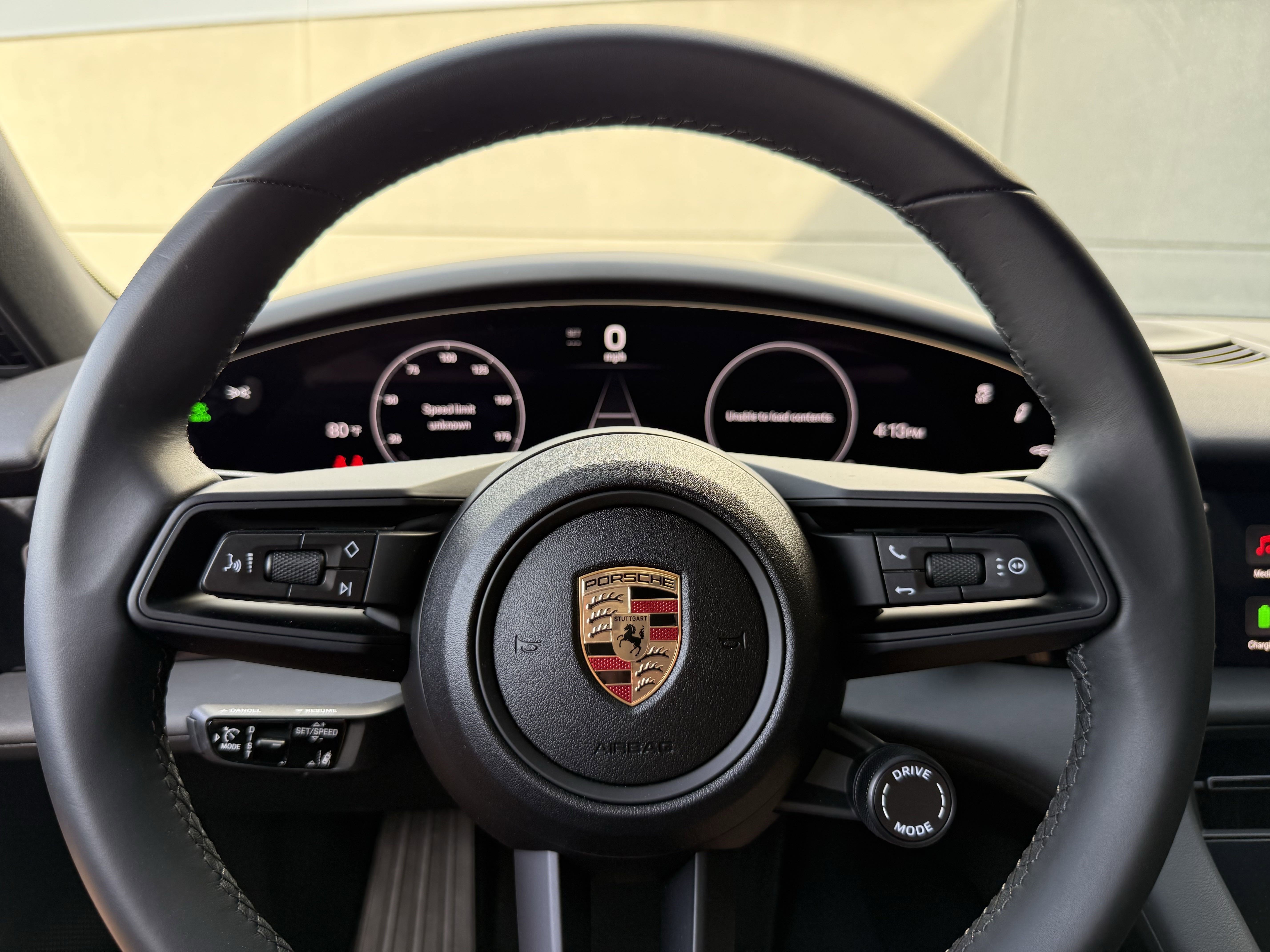 Used 2025 Porsche Taycan 4 Cross Turismo image 18