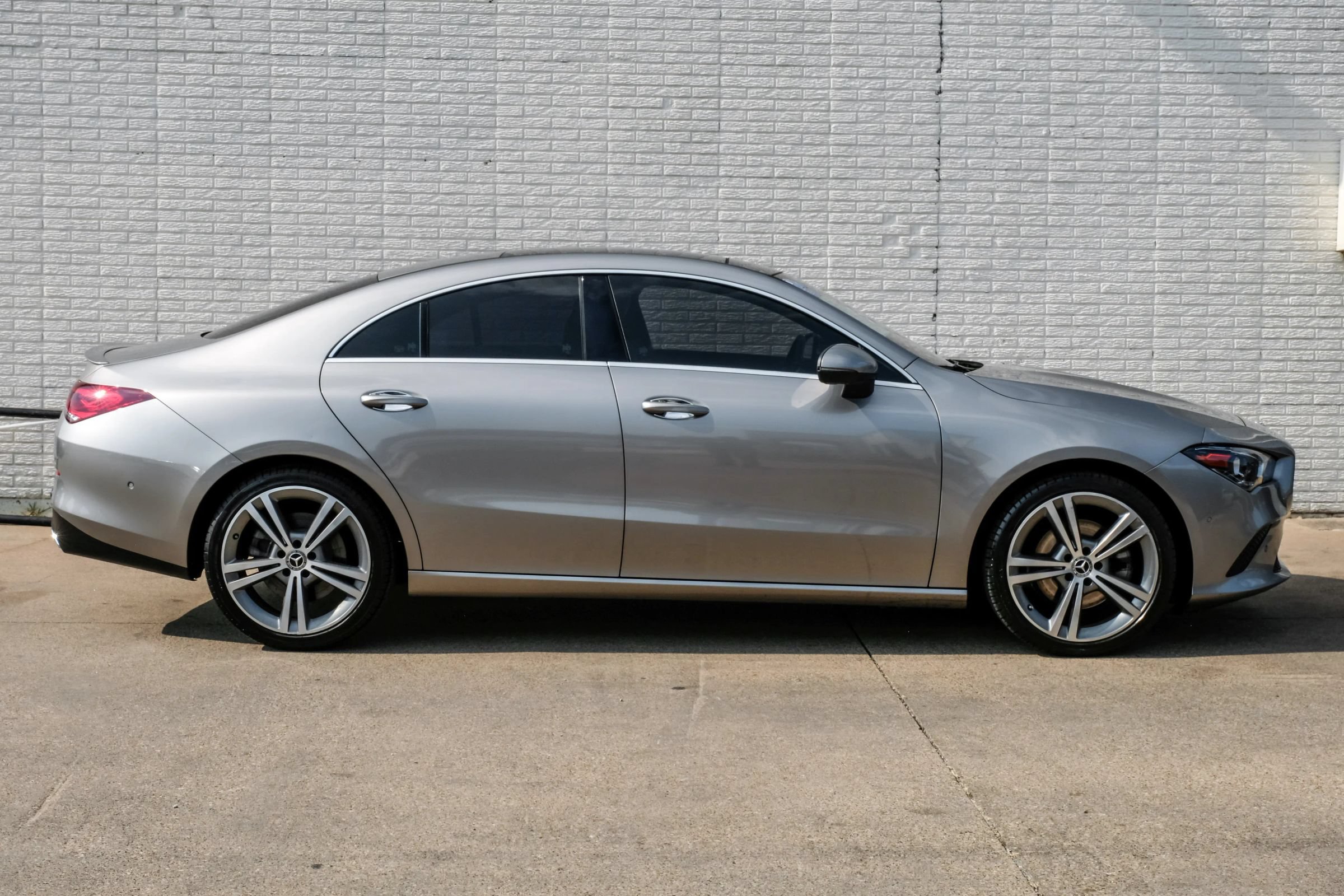 Used 2020 Mercedes-Benz CLA 250 image 7