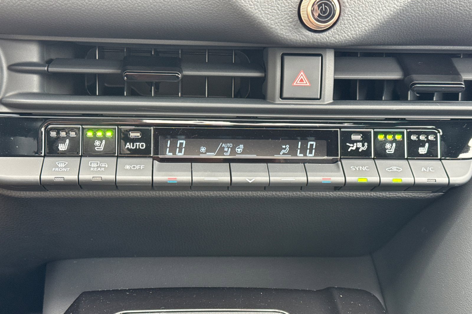 New 2025 Toyota Crown Signia image 20