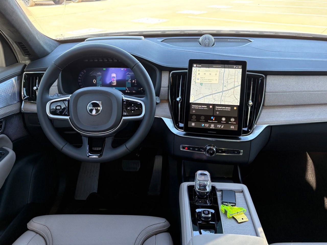 New 2026 Volvo XC90 B6 Ultra w/ Lounge Package image 11