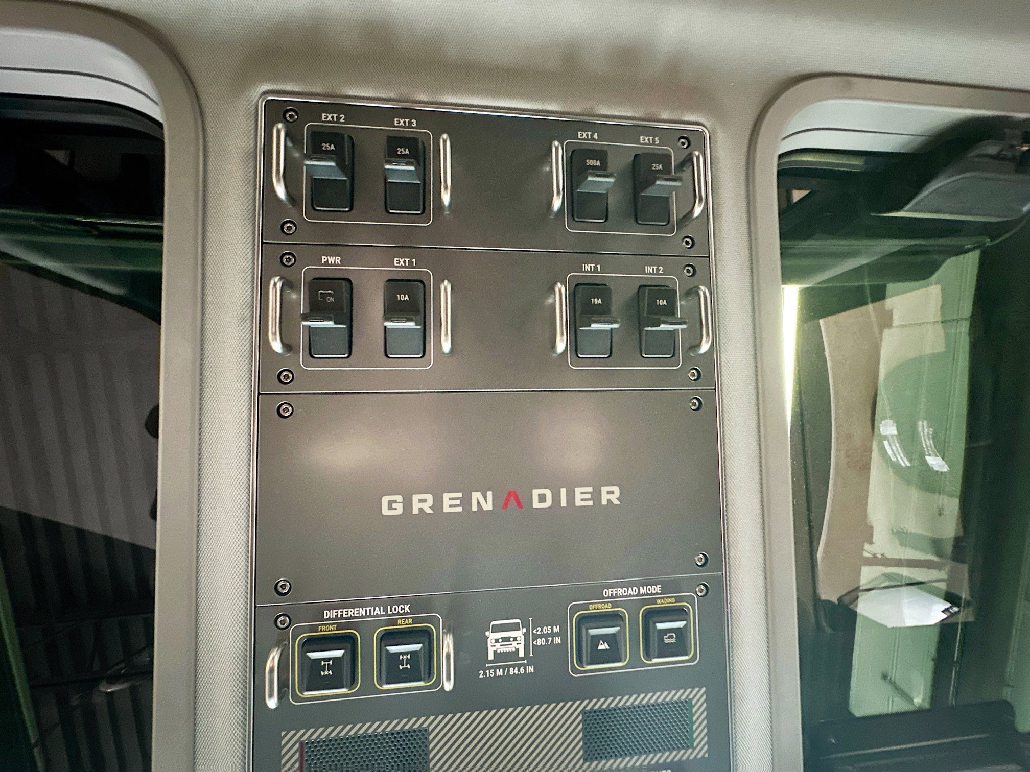 New 2025 INEOS Grenadier Station Wagon AWD/4WD image 33