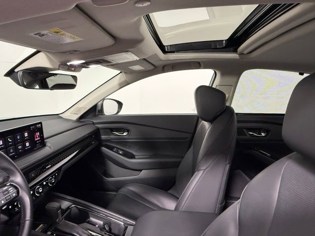 Used 2024 Honda Accord Touring image 35