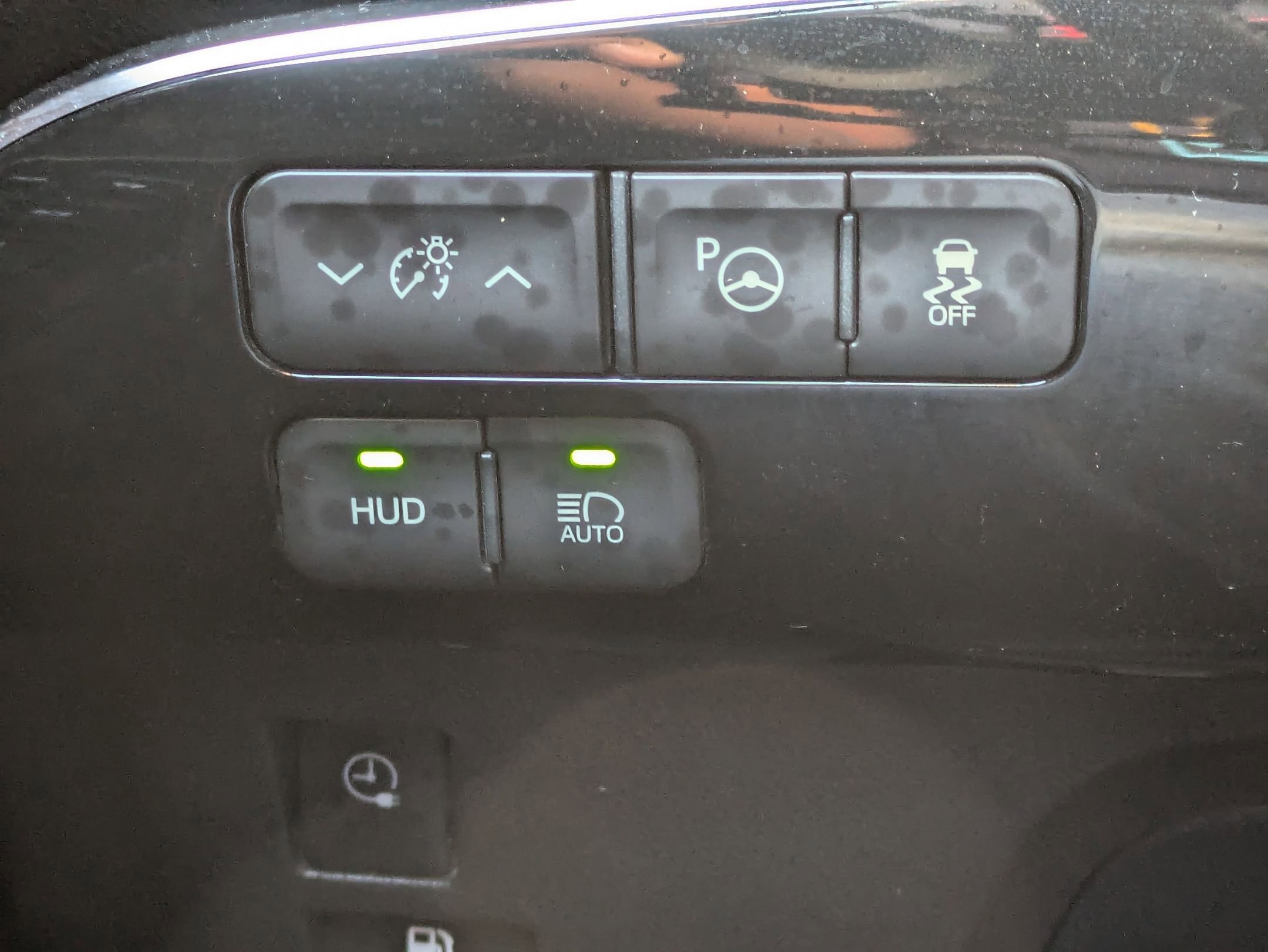 Used 2017 Toyota Prius Prime Plus image 26