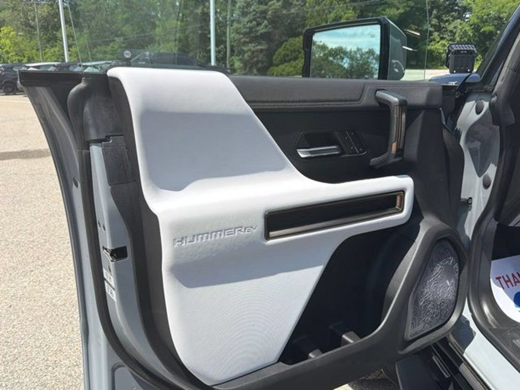 Certified 2025 GMC Hummer EV 3X w/ Battery Pack, 24 Module Pack AWD/4WD image 23