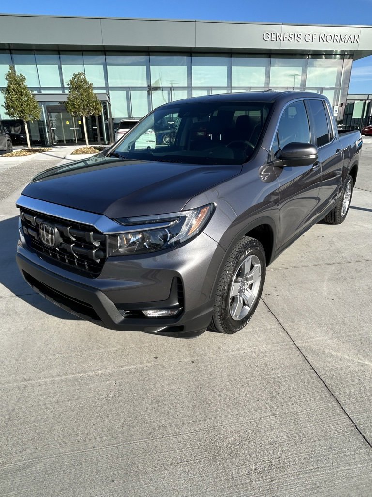 Used 2025 Honda Ridgeline RTL image 3