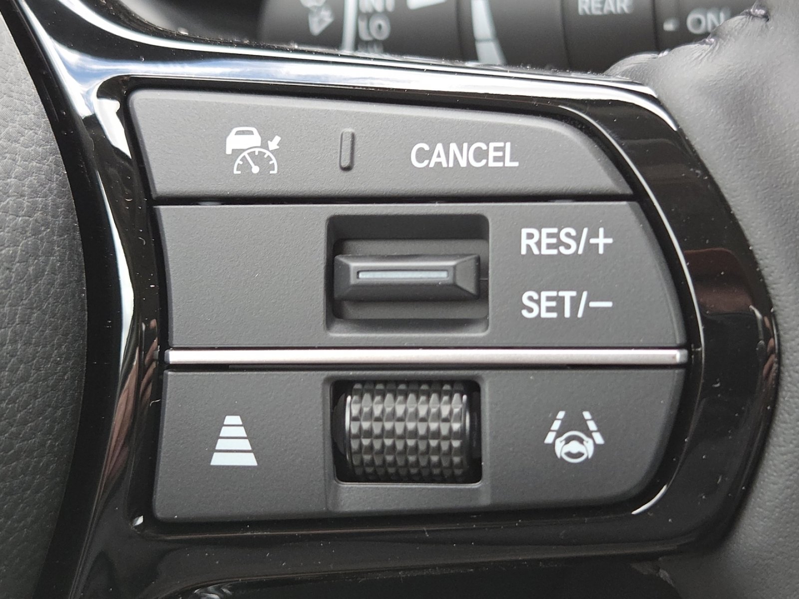 New 2026 Honda CR-V EX-L image 9