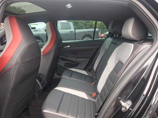 Used 2024 Volkswagen GTI Autobahn FWD image 11