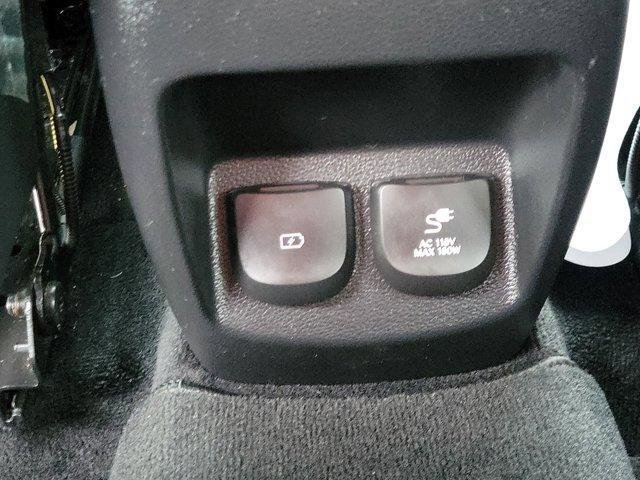 Used 2024 Genesis GV80 2.5T AWD/4WD image 14